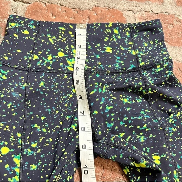 Lululemon Size 4 Base Pace HR Tight 25” Sparks Fly Multi SXFY Nulux Pant Run - Picture 4 of 14